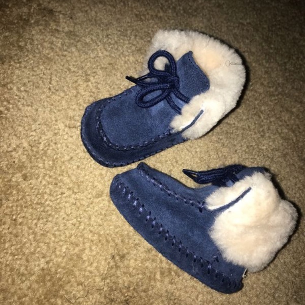 Xs (0-6M)Infant ugg boots